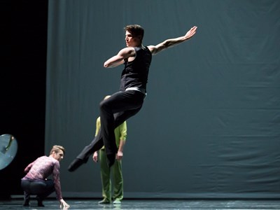 Andrew Murdock in William Forsythe's QUINTETT